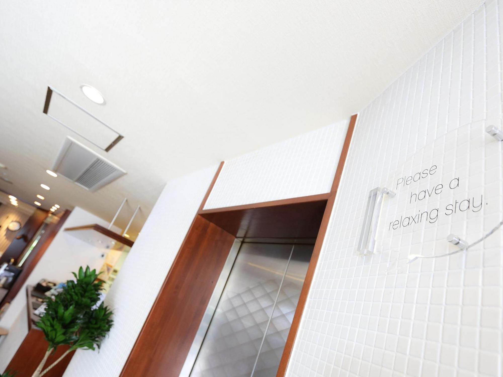 Hotel Areaone Kochi Exterior photo